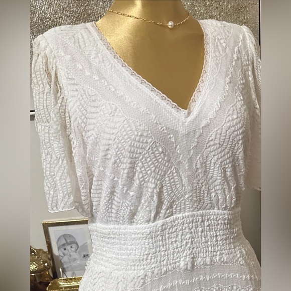 beautiful white dress Rabbit Rabbit Rabbit, size 16 - Picture 4 of 4